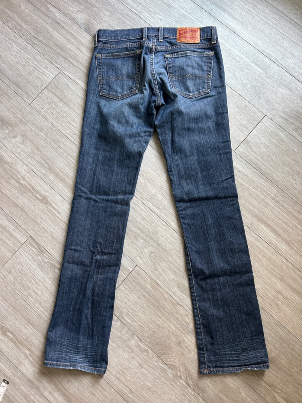 Lucky Brand Dungaree Jeans in Dark Blue Wash - Picture 8 of 9